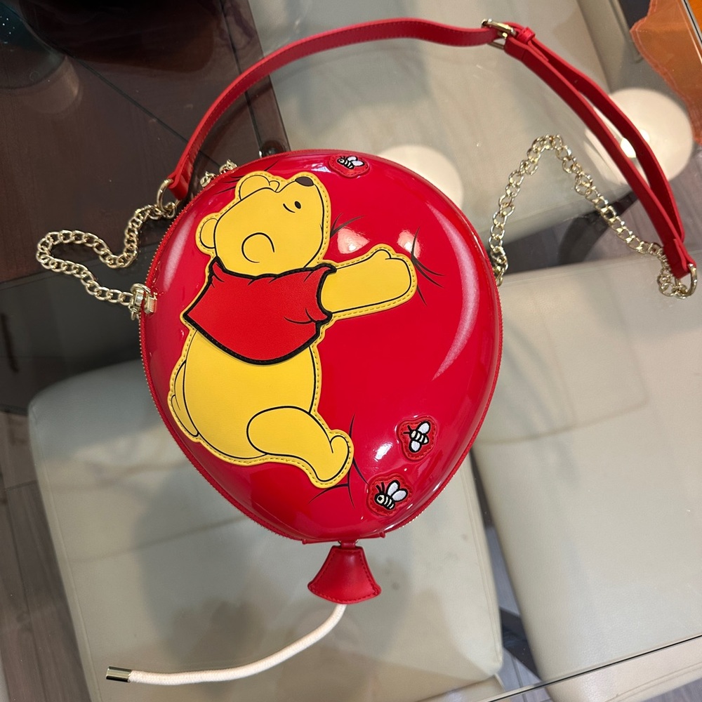 NWOT Loungefly Disney Stitch Shoppe Winnie The Pooh Balloon Crossbody Bag